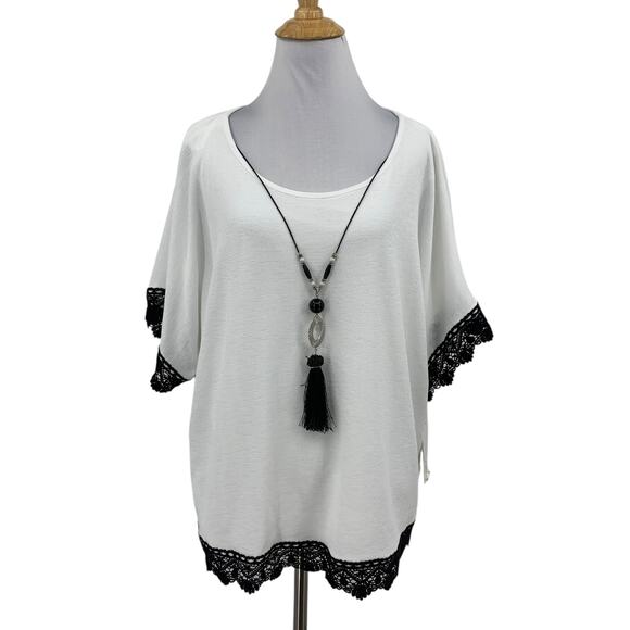 Alfred Dunner Blouse Womens L Large White Black Attached Necklace Lace Trim - Picture 1 of 13